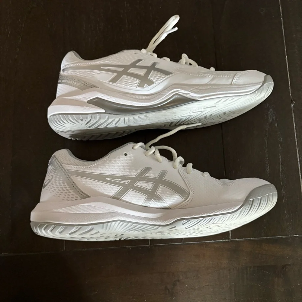 Asics White Athletic Shoes with Silver Logo